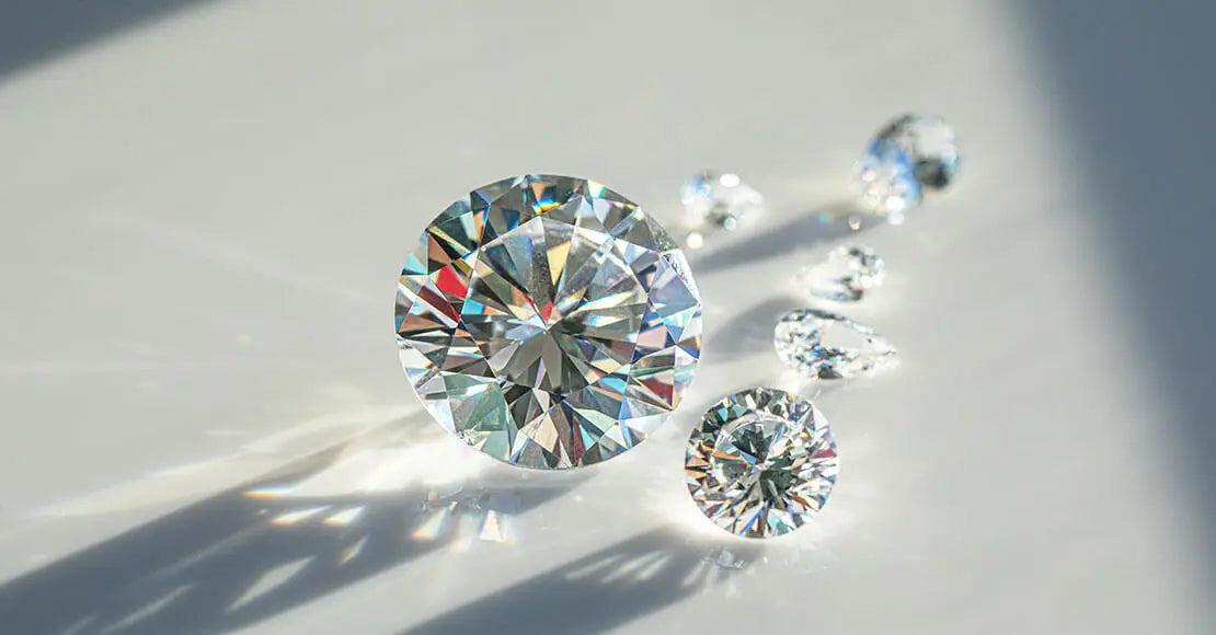 Diamanti sintetici: storia caratteristiche differenze con i naturali prezzi e usi