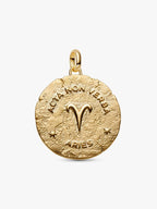 Charm Medallion XL Ariete "Acta Non Verba" Argento Sterling 925, Esclusiva lega metallica rifinita in Oro