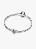 Mini Charm Farfalla effetto metallico verde Argento Sterling 925