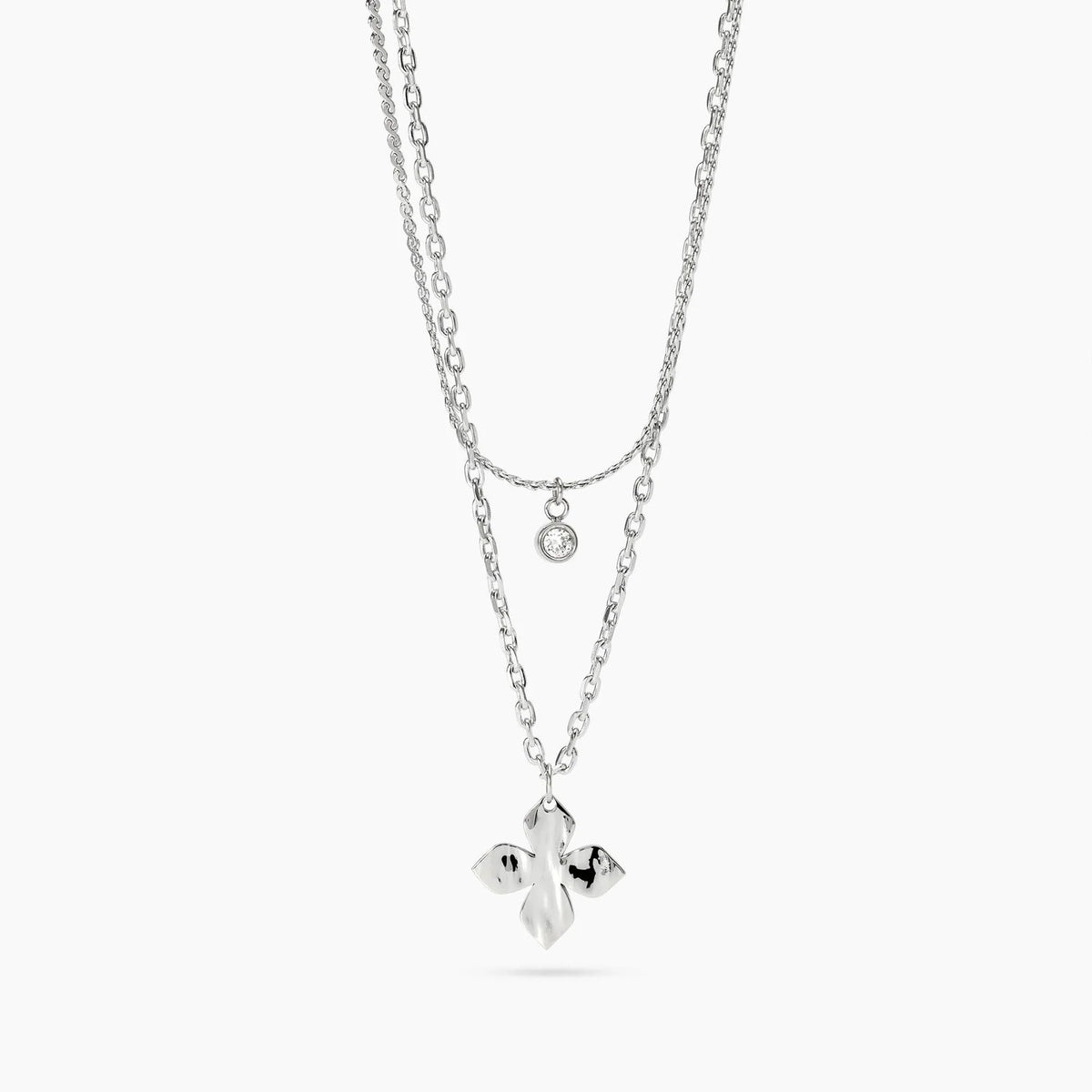 STYLE COLLECTION | STYLE 66  Girocollo con catene e fiore