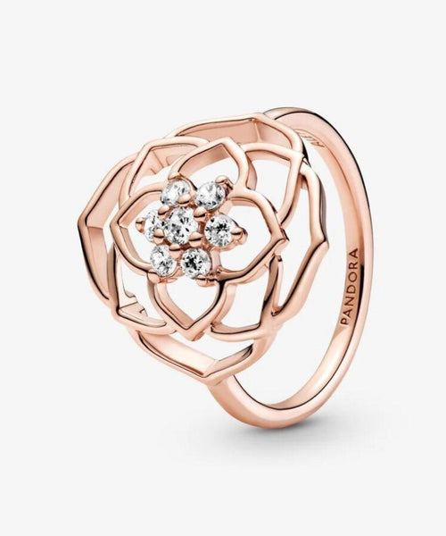 Anello Scenografico Petali di Rosa 60