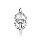 Anello scintillante con cerchi intrecciati e logo