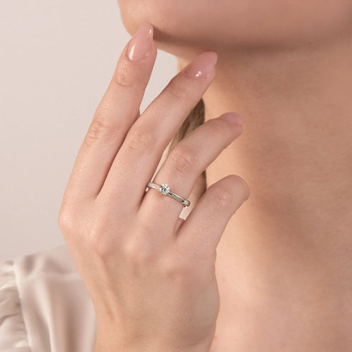 Anello Solitario Oro Bianco e Diamanti ct. 0.30 - ANELLI