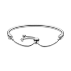Bracciale rigido Pandora Moments con chiusura regolabile