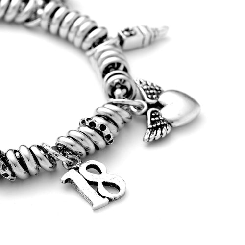 Charm "18"