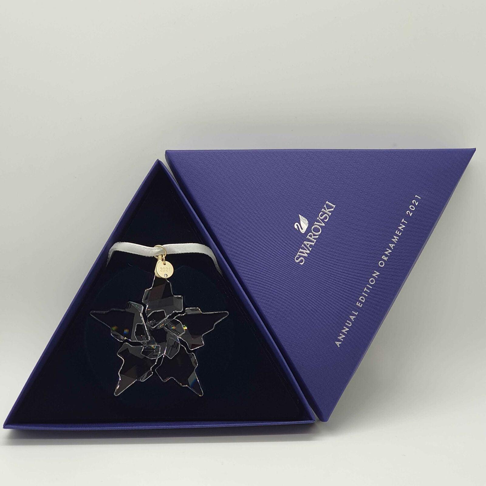 Edizione annuale 2021 Ornamento