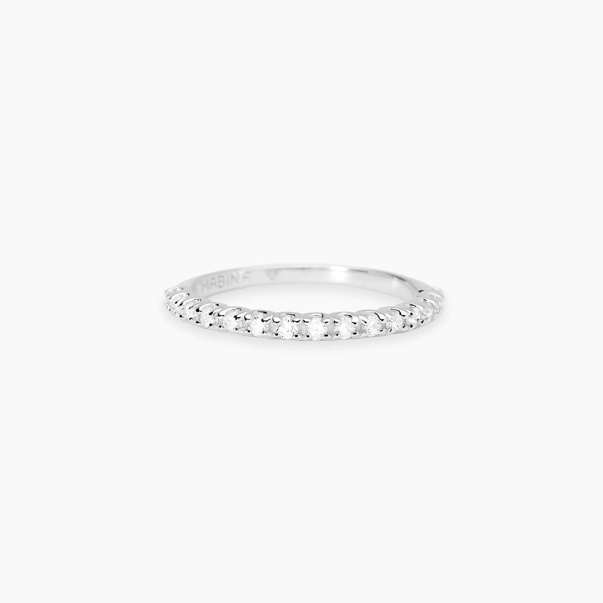Anello Mezza Veretta con Diamanti Lab-Grown: Luminosità Sostenibile e Raffinatezza Contemporanea
