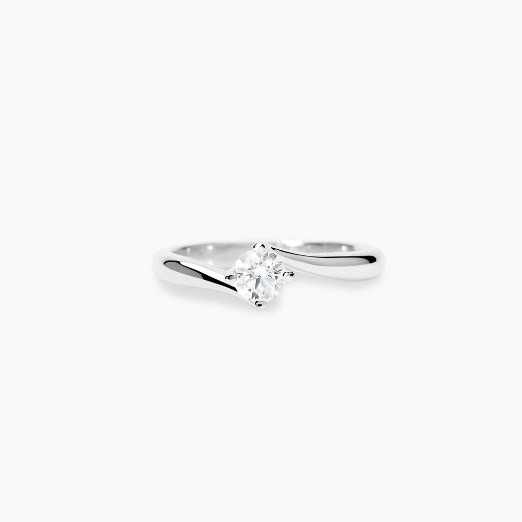 Anello Solitario Mabina con Diamante Lab-Grown: Eleganza Sostenibile e Luce Pura