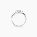 Anello Trilogy con Diamanti Lab-Grown: L'Eccellenza della Luce Sostenibile