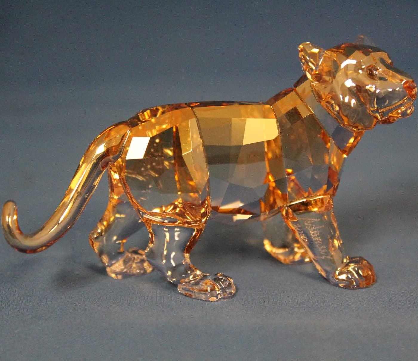 Junger Tiger Swarovski