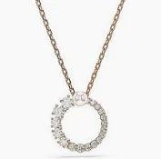 Pendente Matrix Crystal Pearl, Taglio Round, Bianco, Placcato rodio Oro rosato